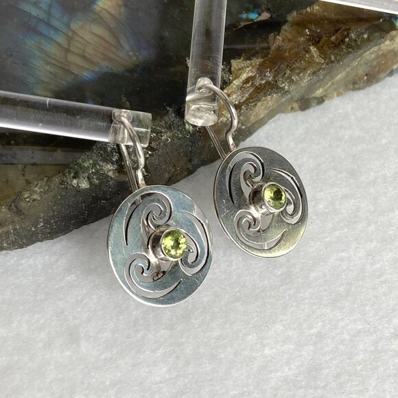 Sterling Silver 925 Round Peridot Pierced Celtic Style Dangle Drop Earrings - Picture 3 of 16